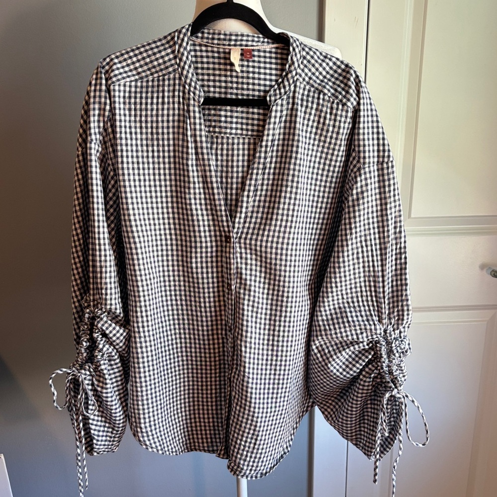 Anthropologie Blue & White Gingham Tie-Cuff Blouse
